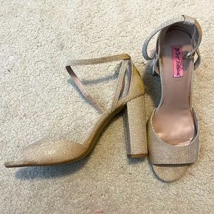 Betsy Johnson Gold Sparkle Block Heels